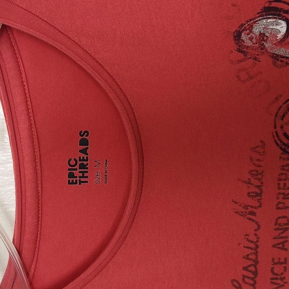 Epic Threads tee - Picture 3 of 5